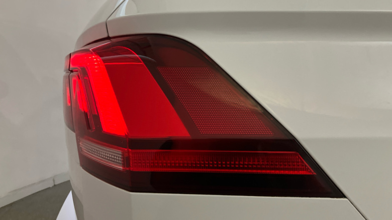 Volkswagen Tiguan 1.5 TSI 150 Active 5dr Petrol Estate